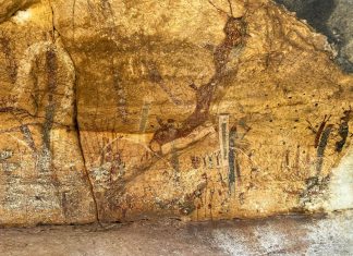 Ancient artists speak through massive cryptic murals White Shaman shelter