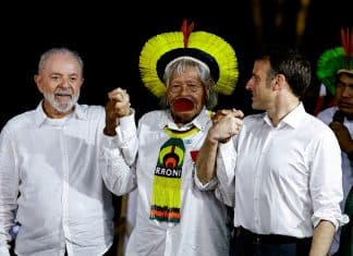 Violence against Brazil’s Indigenous people unabated under Lula, report says French President Emmanuel Macron and Brazil's President Luiz Inacio Lula da Silva attend a ceremony of presentation of the Legion of Honor to honor Brazil's indigenous chief Raoni Metuktire, at the Combu Island, near Belem, Brazil, March 26, 2024. REUTERS/Ueslei Marcelino/File Photo Purchase Licensing Rights