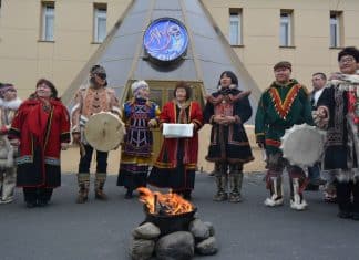 55 Russian indigenous, regional and ethno groups labeled as extremists Indigenous Peoples can still make performances, but should avoid talking about rights or politics. Here in front the local museum in Dudinka, Taymyr Peninsula. Photo: Thomas Nilsen