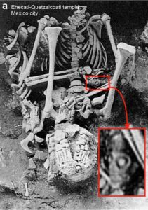 Human sacrifice with original skull whistle (enlarged in red box) as discovered 1987–89 at the Ehecatl-Quetzalcoatl temple in Mexico City. (Salvador Guillien Arroyo/Proyecto Tlatelolco 1987–2006/INAH Mexico)