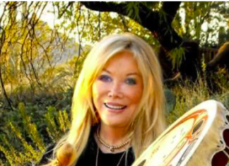 Lynn Andrews Lynn Andrews